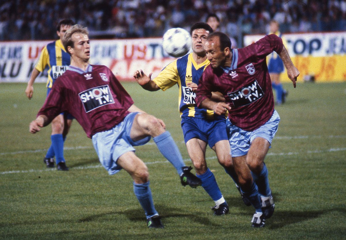 Fenerbahce v Trabzonspor 05211994
