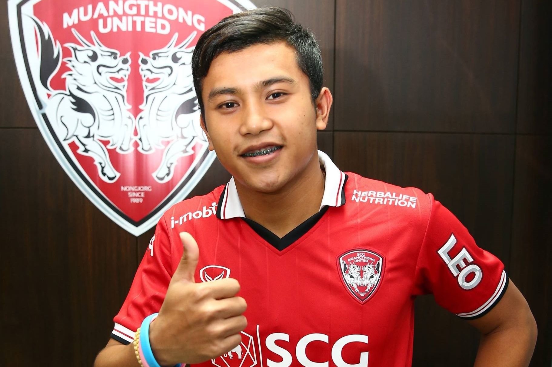 ทศวรรษ ลิ้มวรรณเสถียร