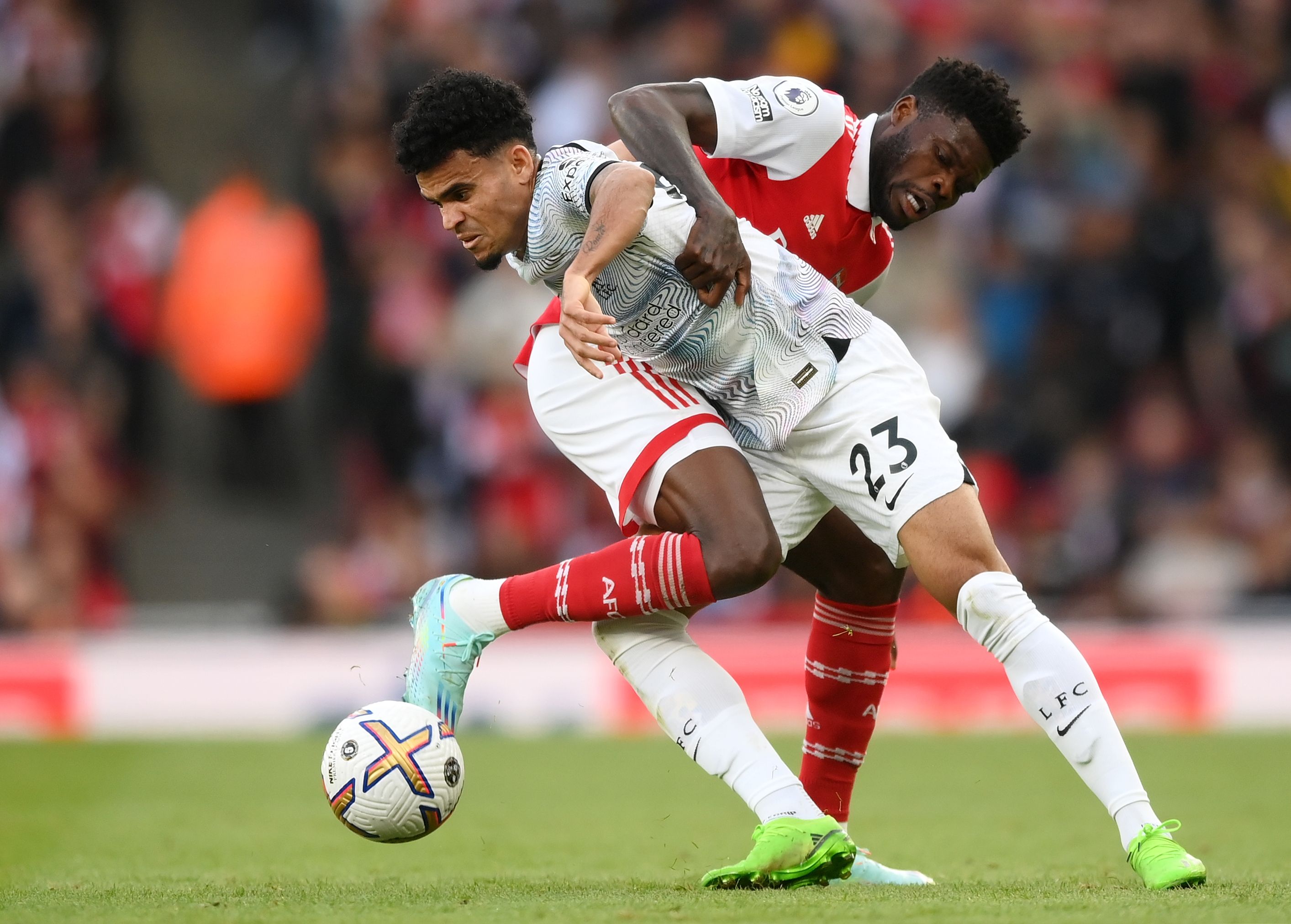 Diaz vs Partey LFC V AFC 2022-23