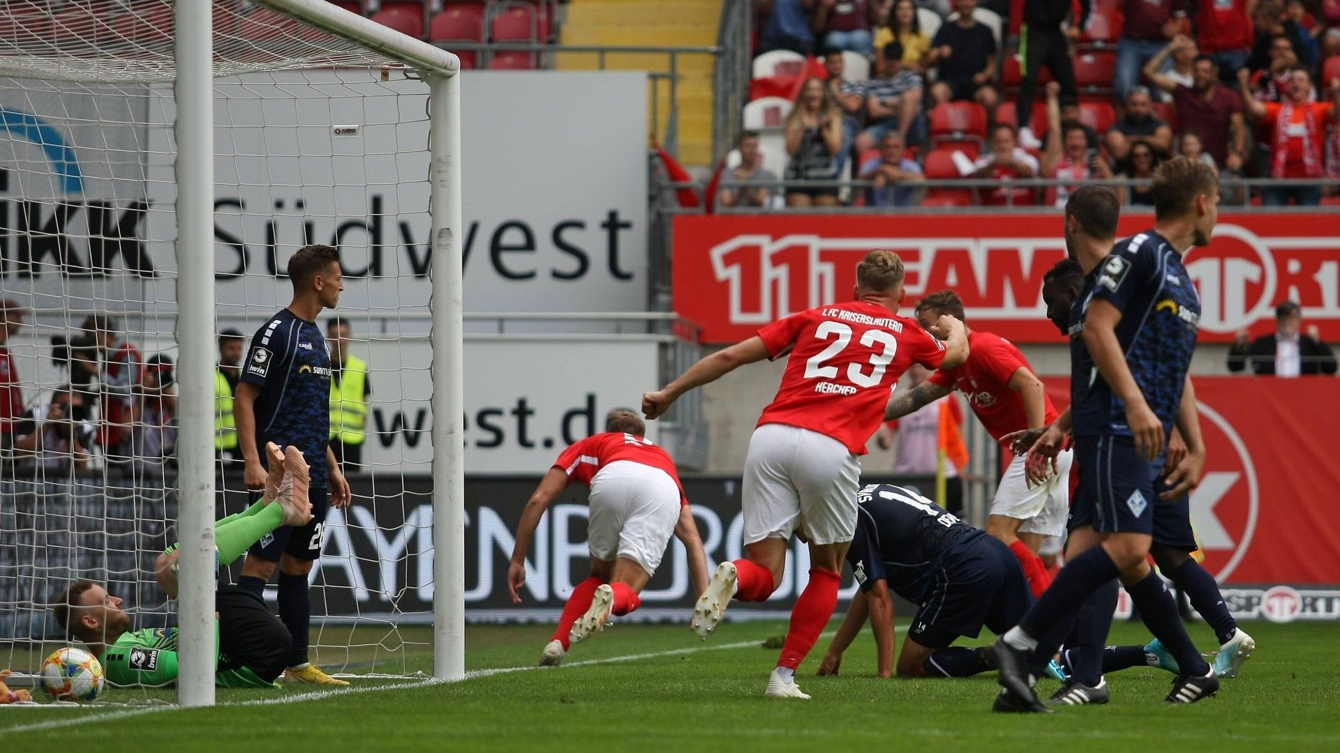 1. FC Kaiserslautern Waldhof Mannheim 3. Liga 2019
