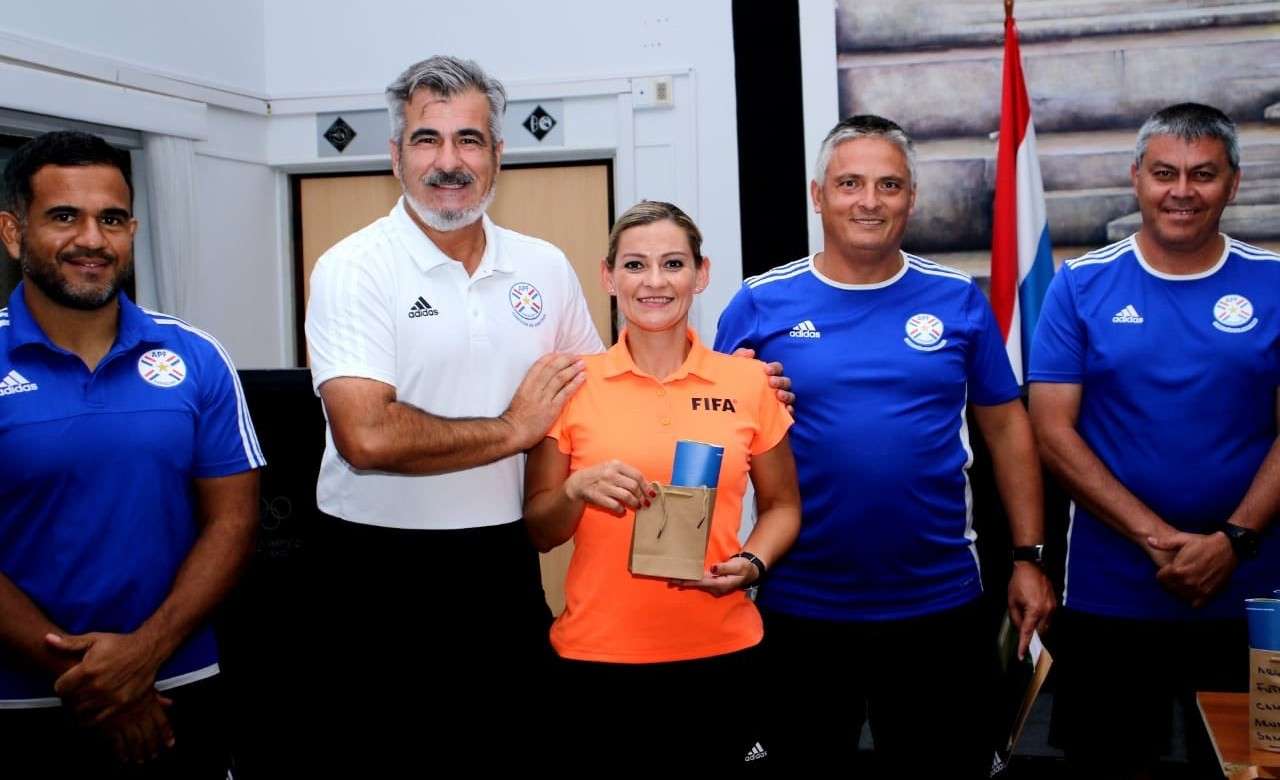 Elizondo Paraguay (Paraguay) 01-08-20 (1)