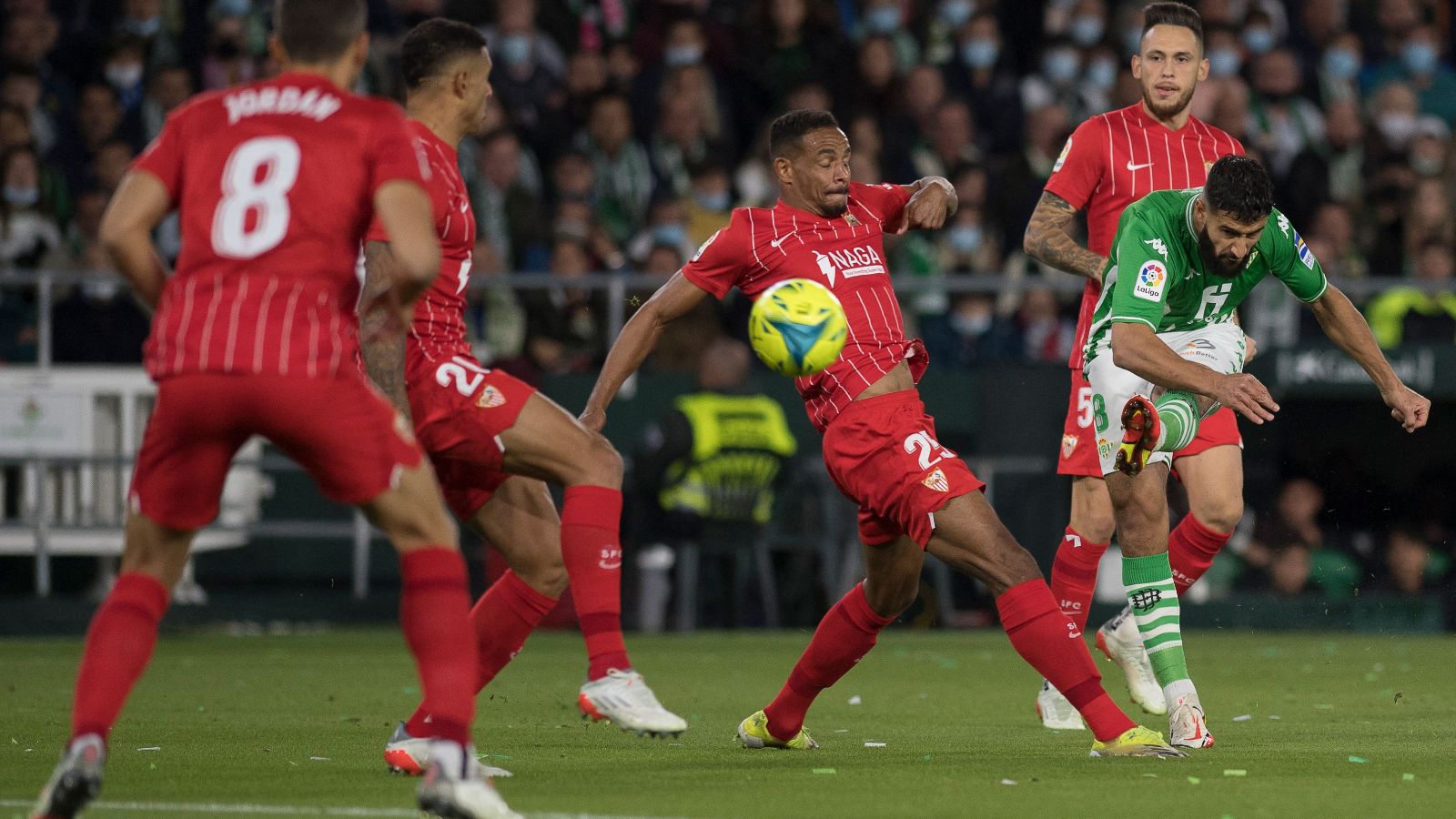 Fernando Betis Sevilla LaLiga