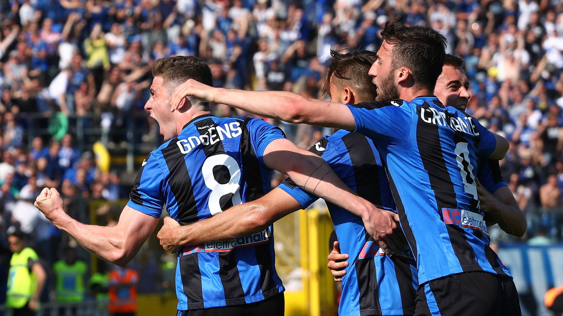 Atalanta celebrating Torino Serie A