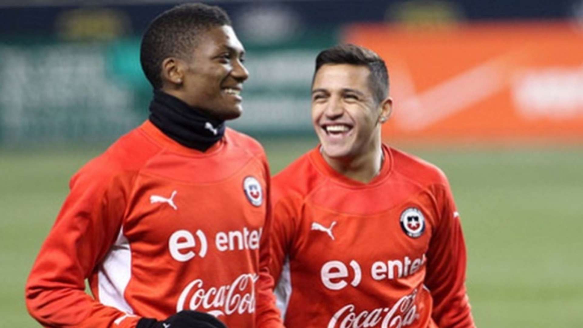 Junior Fernandes Alexis Sánchez Chile