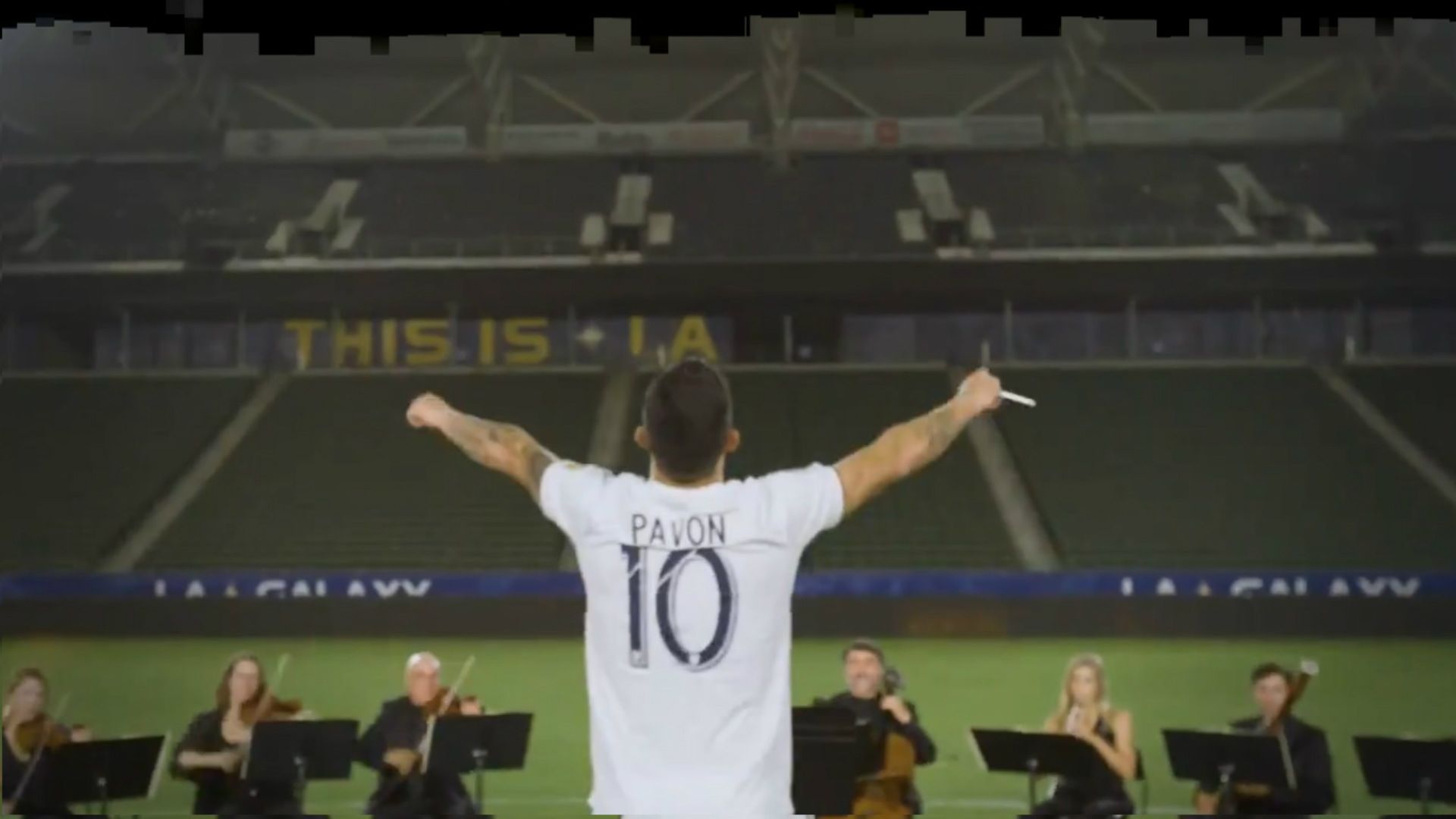 captura Pavon presentacion LA Galaxy