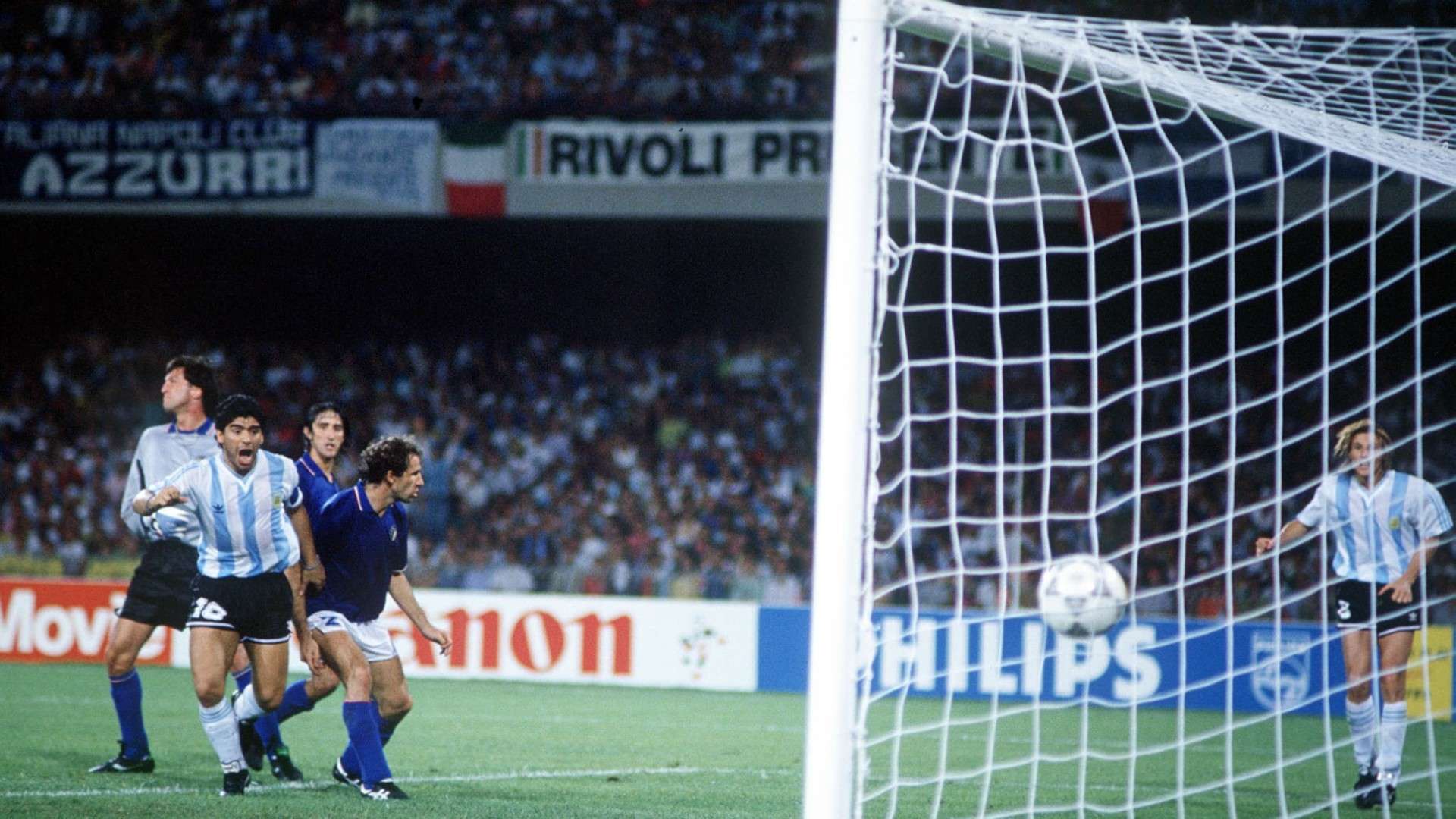 Claudio Caniggia Diego Maradona Argentina Italy World Cup 1990