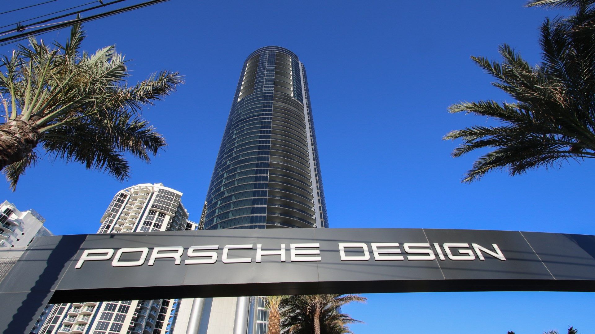 Porsche Design Tower