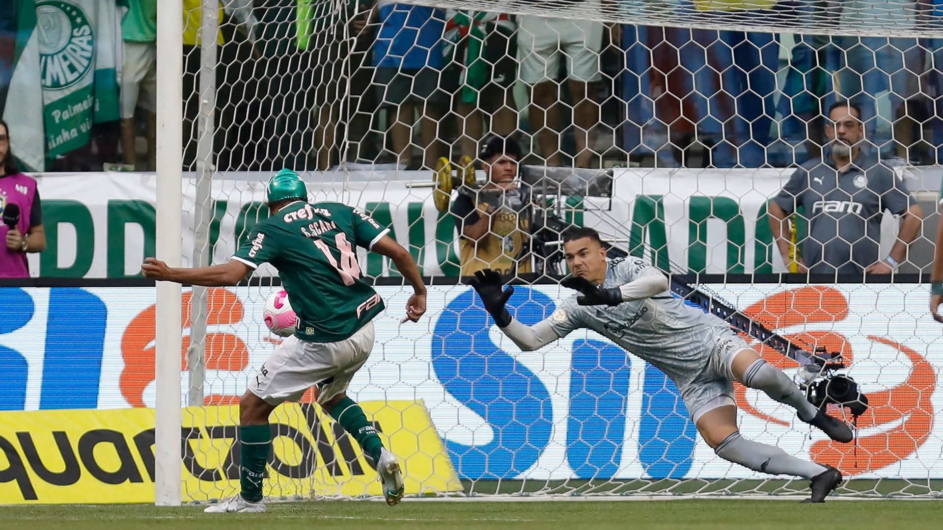 Gustavo Scarpa, pênalti, Felipe Alves, Palmeiras x São Paulo