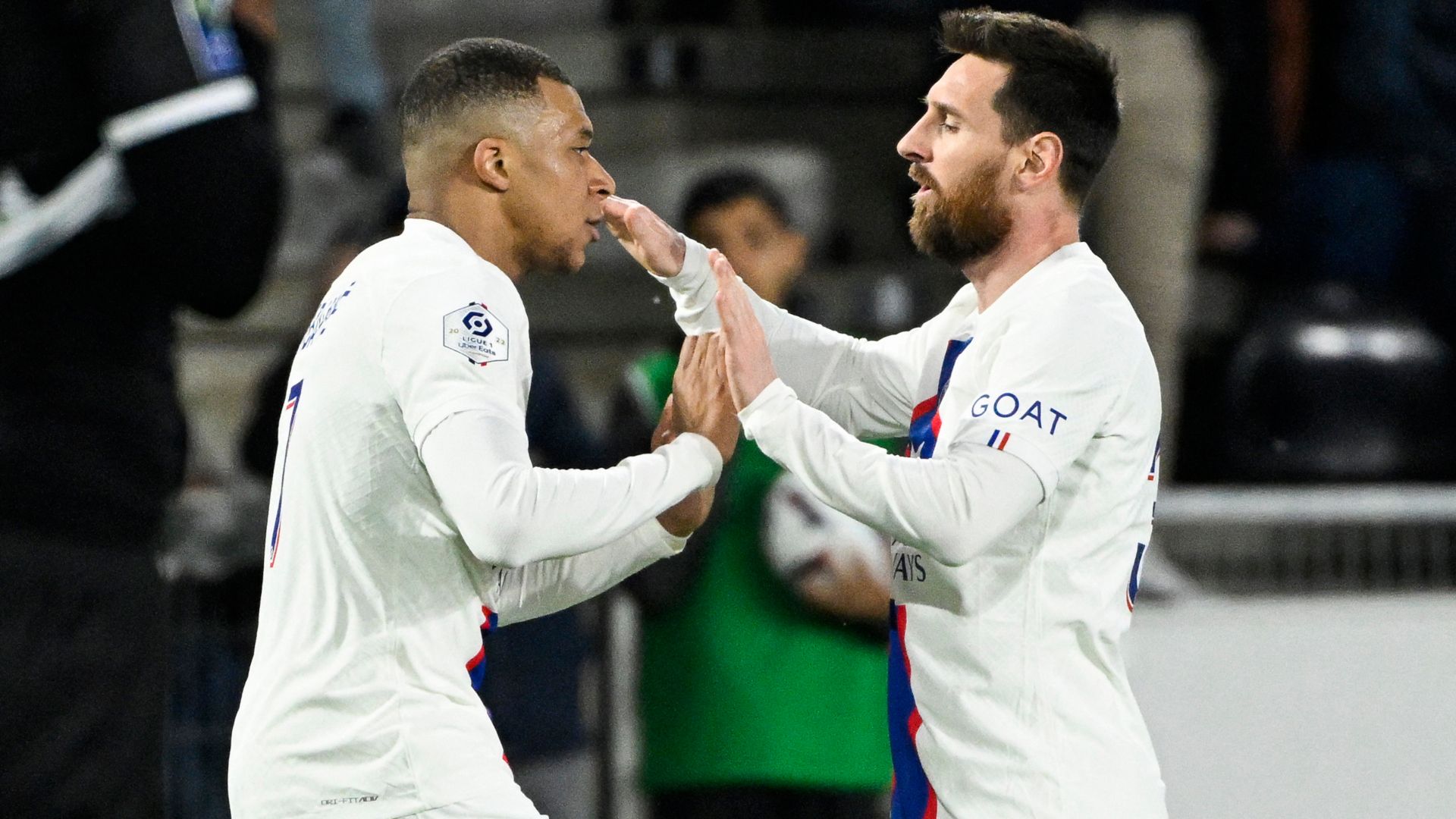 Lionel Messi Kylian Mbappe Angers PSG Ligue 1 21042023