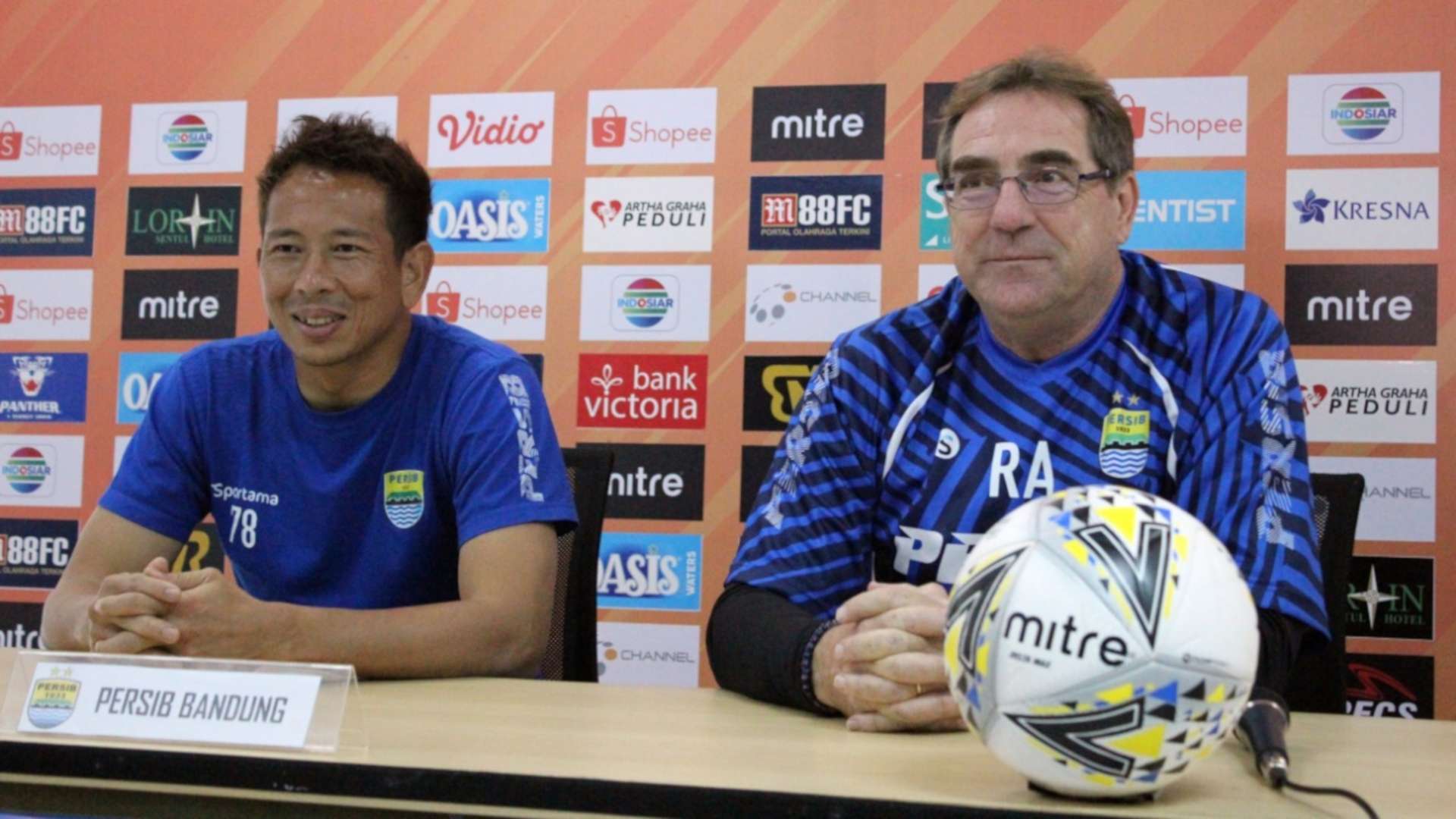 I Made Wirawan & Robert Rene Alberts - Persib Bandung