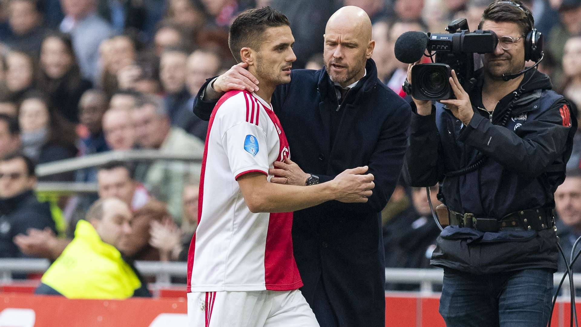 Dusan Tadic Erik ten Hag Ajax 02172019