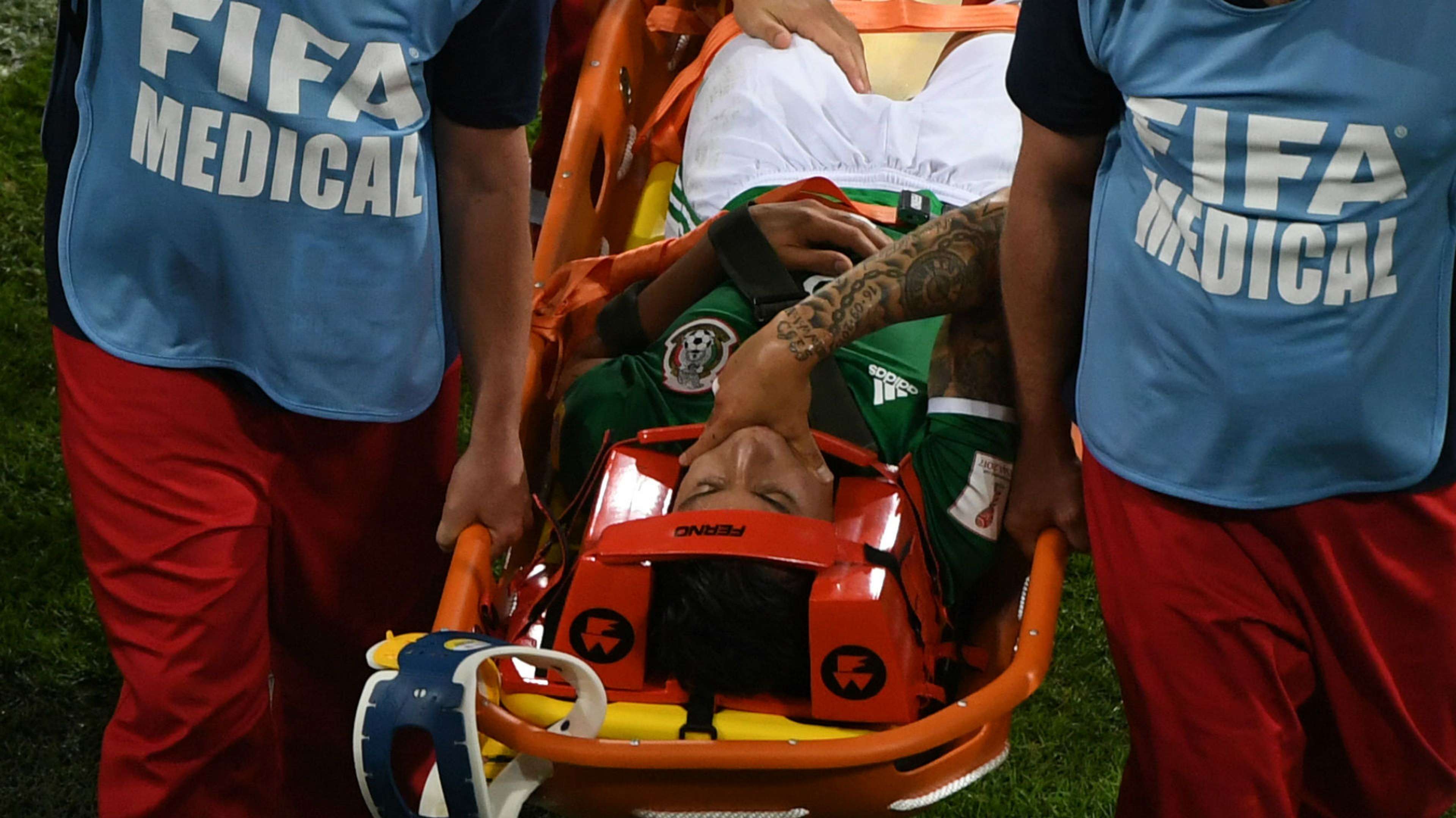Carlos Salcedo injury Mexico Confederations Cup 062117