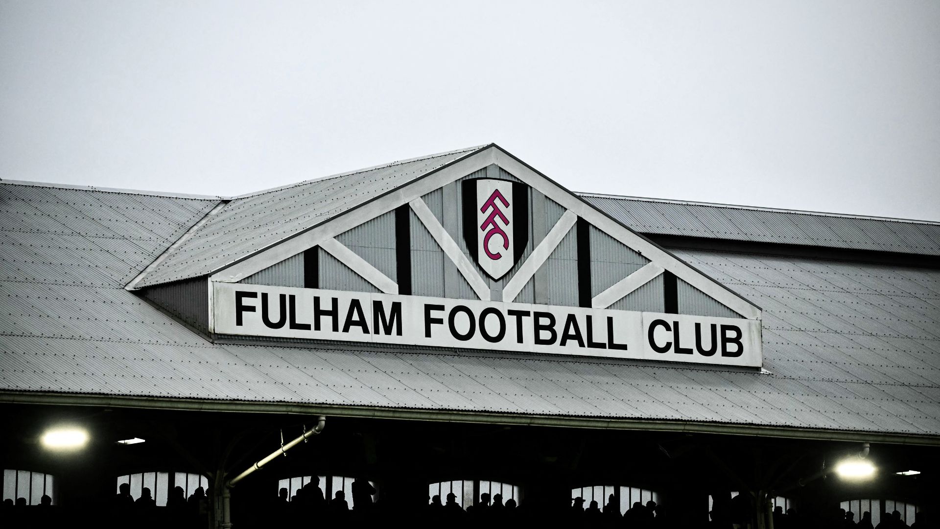 Fulham FC sign