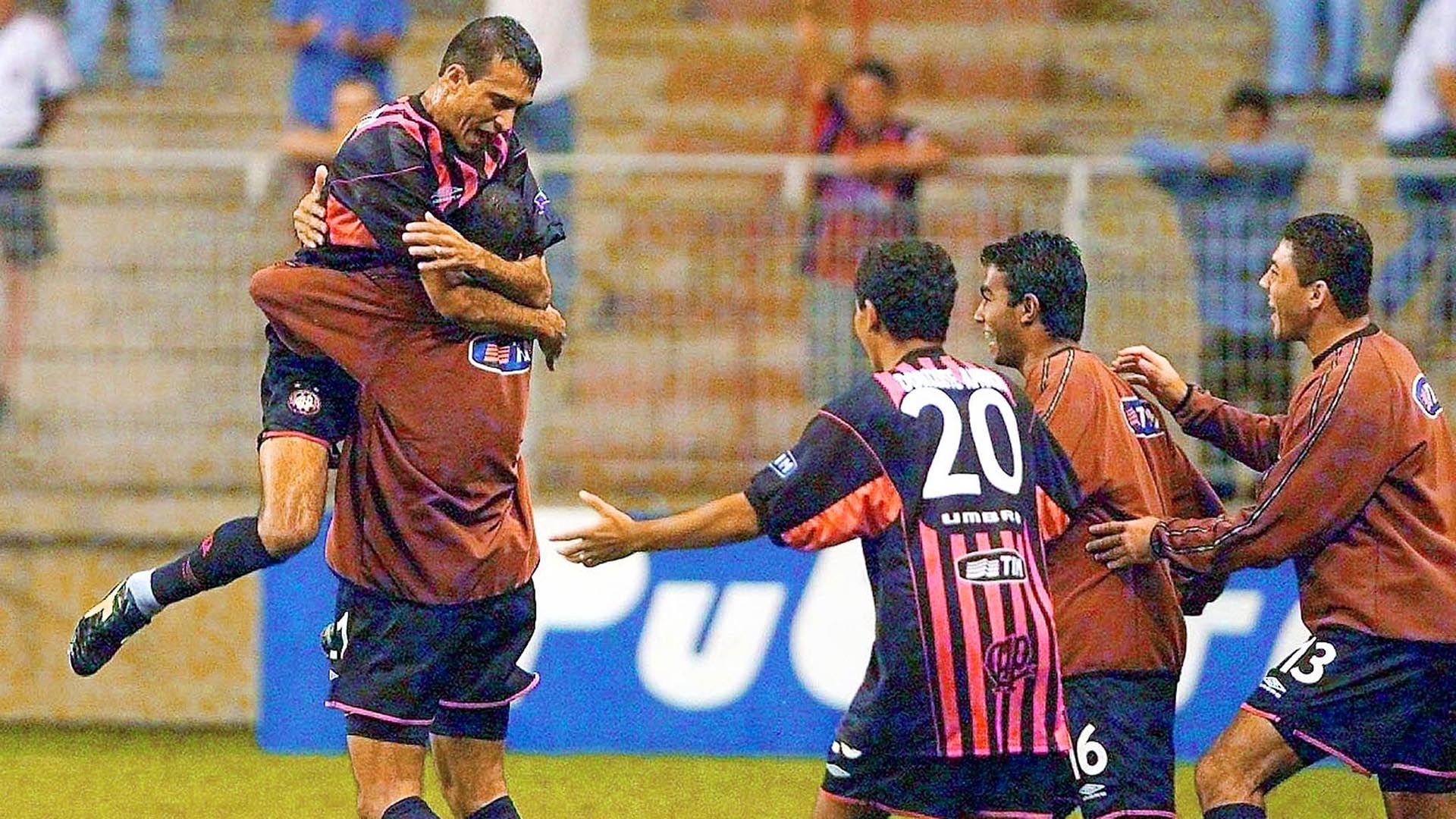 Athletico-PR na Libertadores 2002