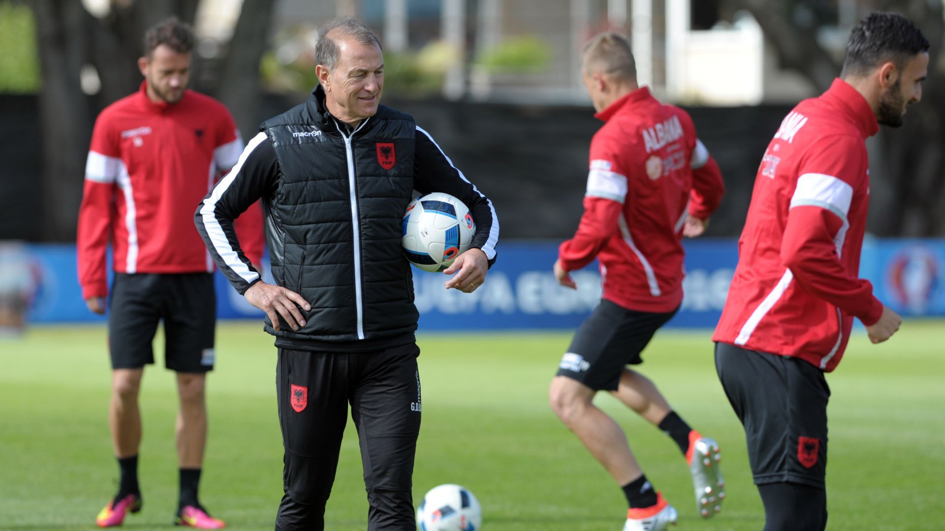Gianni De Biasi Albania