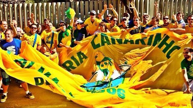 Torcida Canarinho - Brasil - 4/06/2018