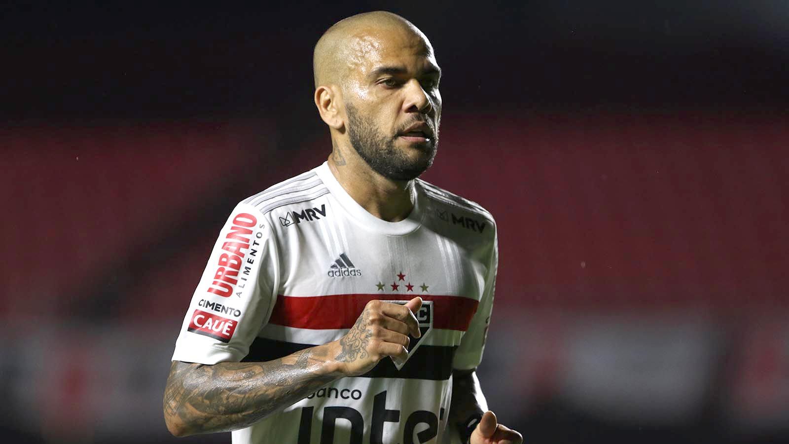 Daniel Alves São Paulo 2020/2021