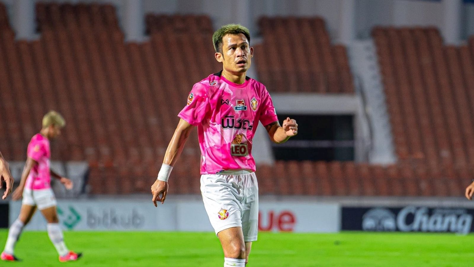 เลอสันต์ เทียมราช