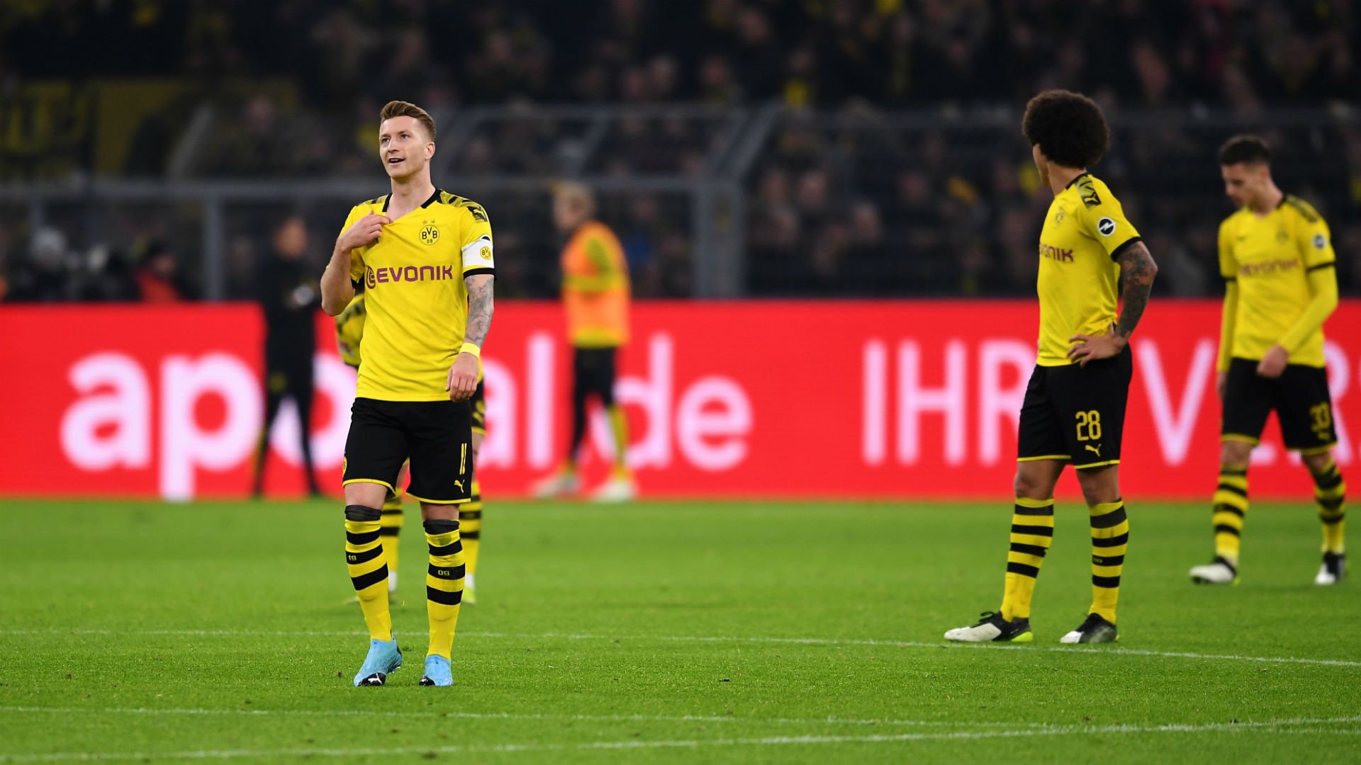 Marco Reus Borussia Dortmund v Paderborn 11222019