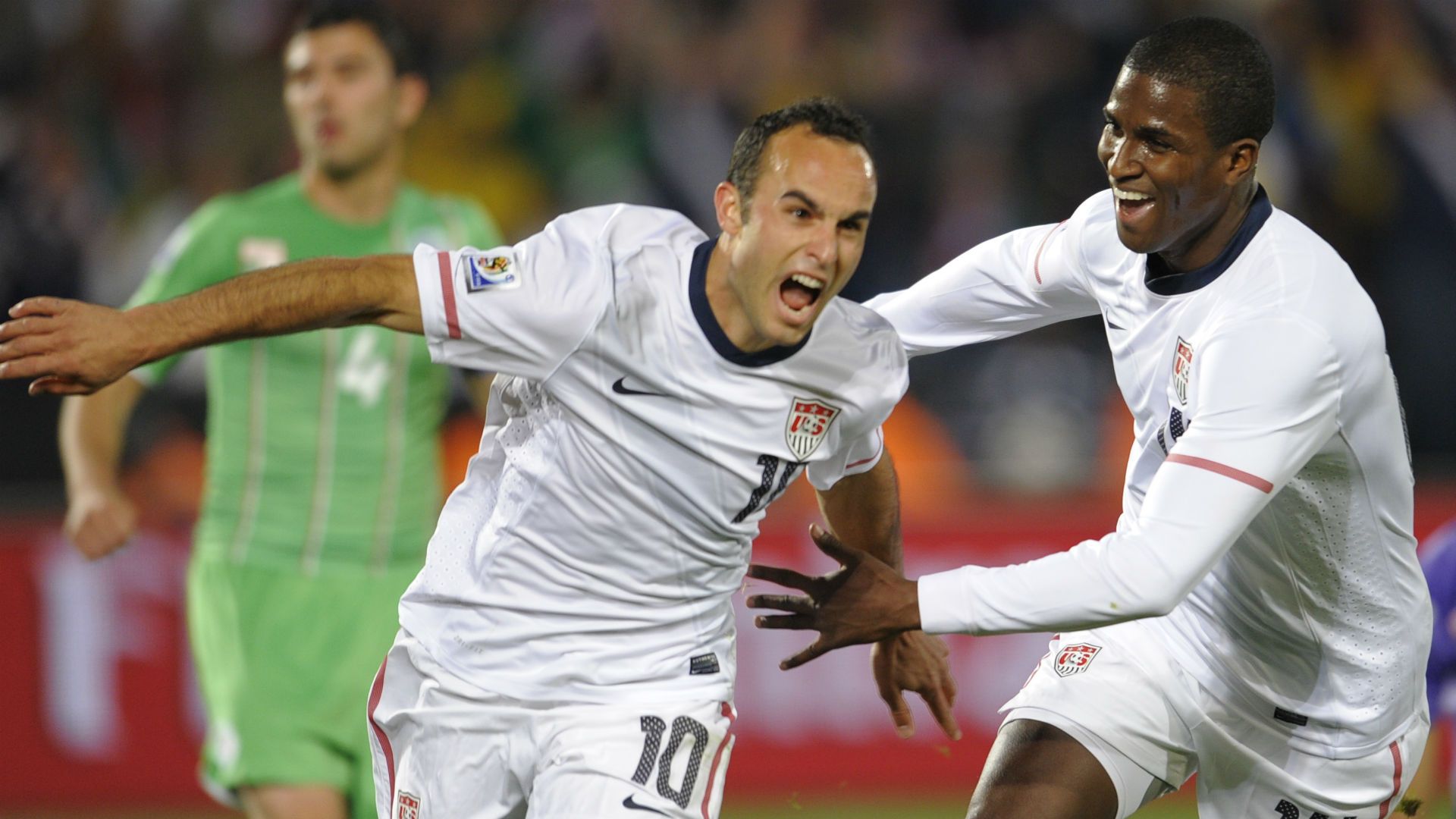 Landon Donovan Edson Buddle USA World Cup 062310