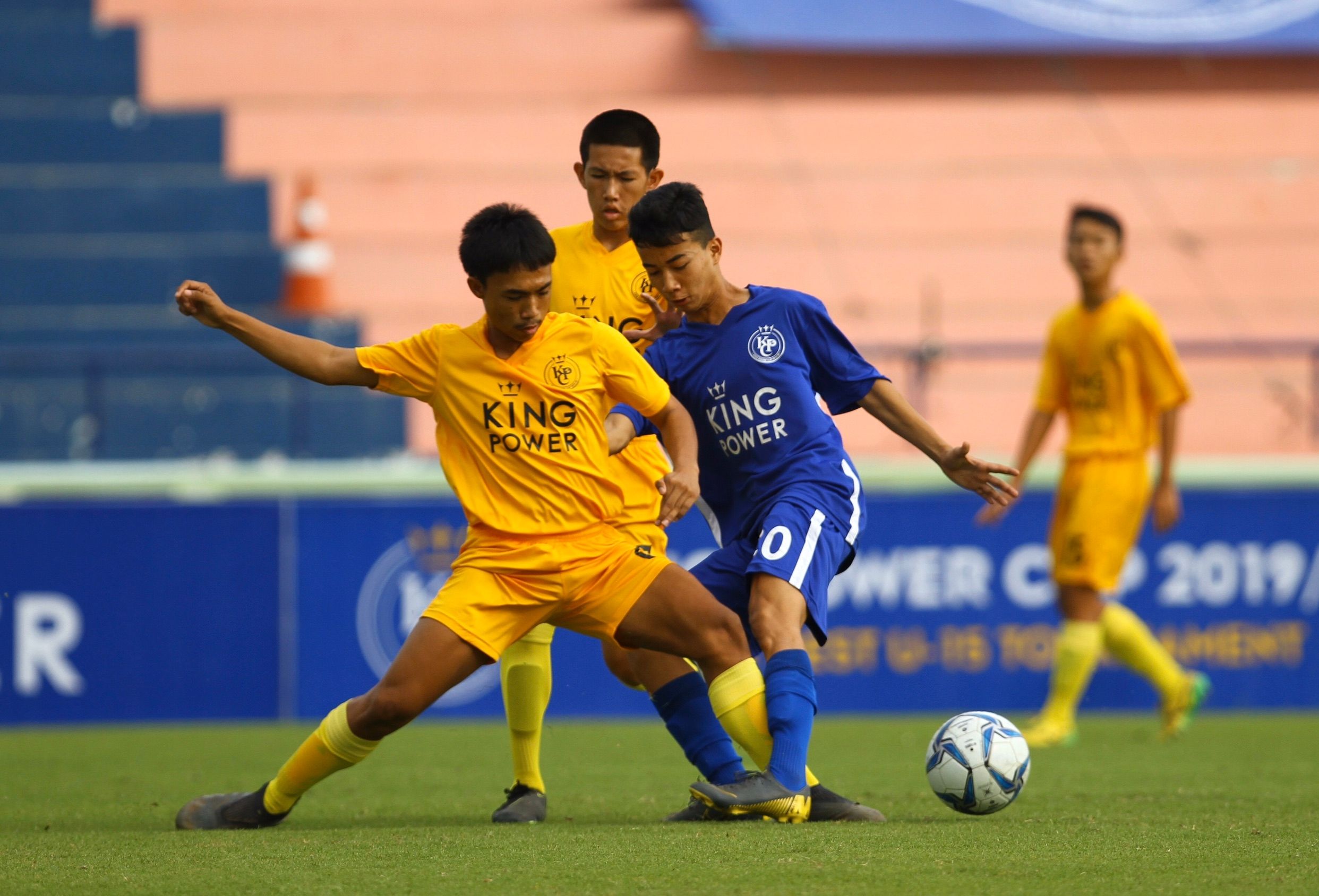 คิง เพาเวอร์ คัพ 14/11/2019