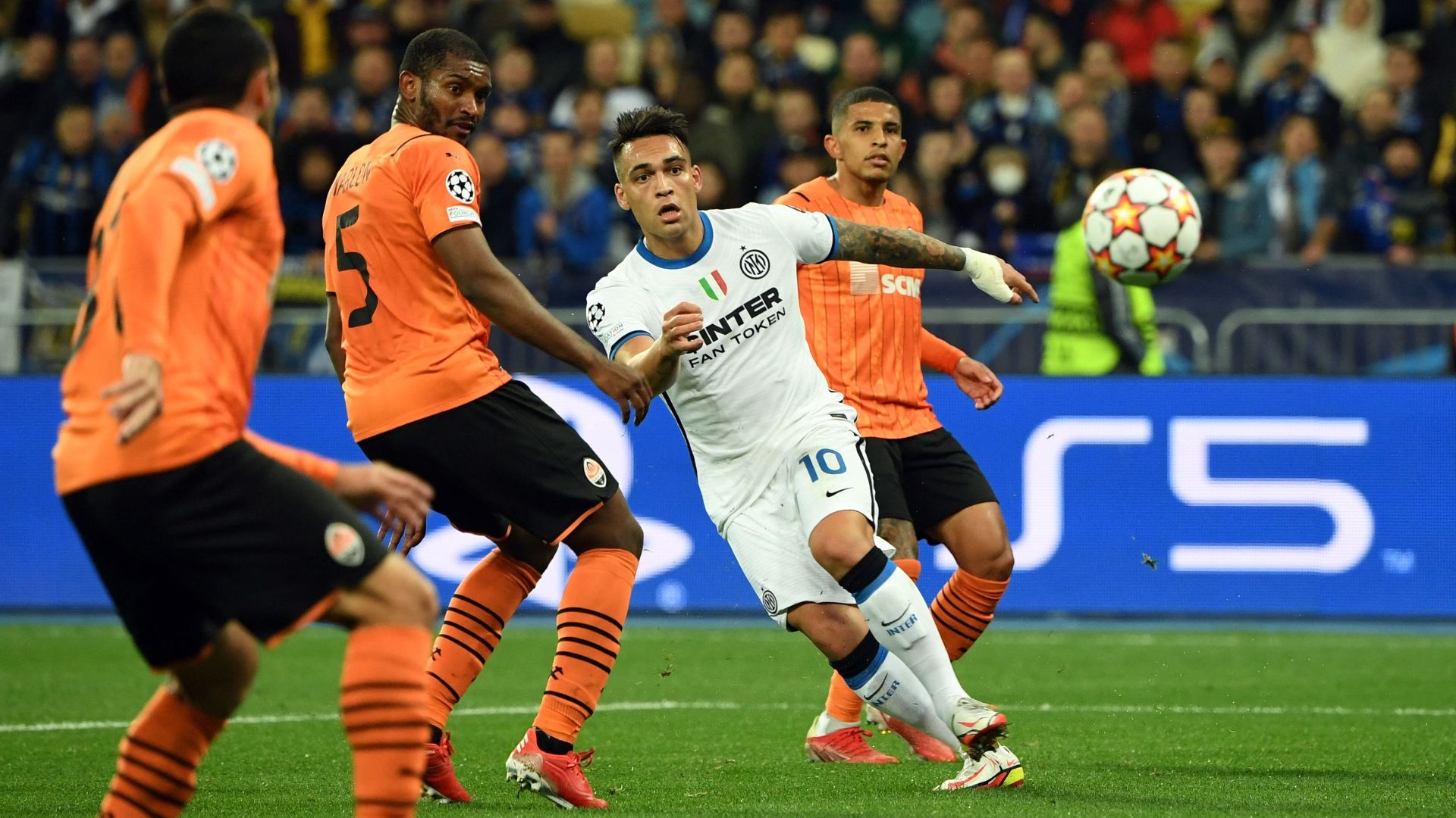 Lautaro Martínez Shakhtar Donetsk Inter 28092021