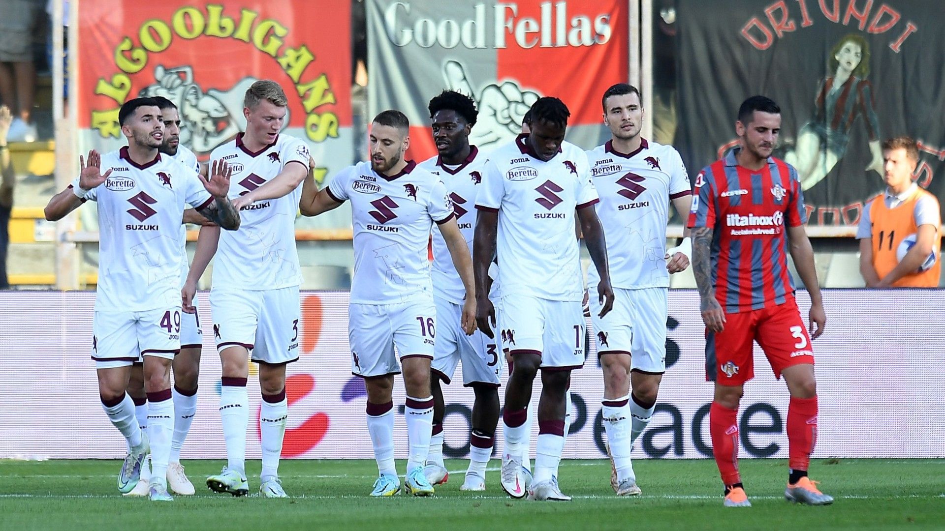 Torino celebrating goal against Cremonese Serie A