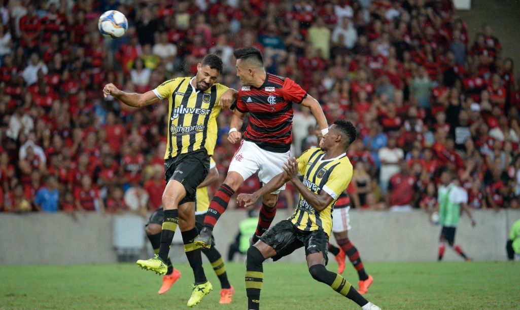 Flamengo empata com Volta Redonda
