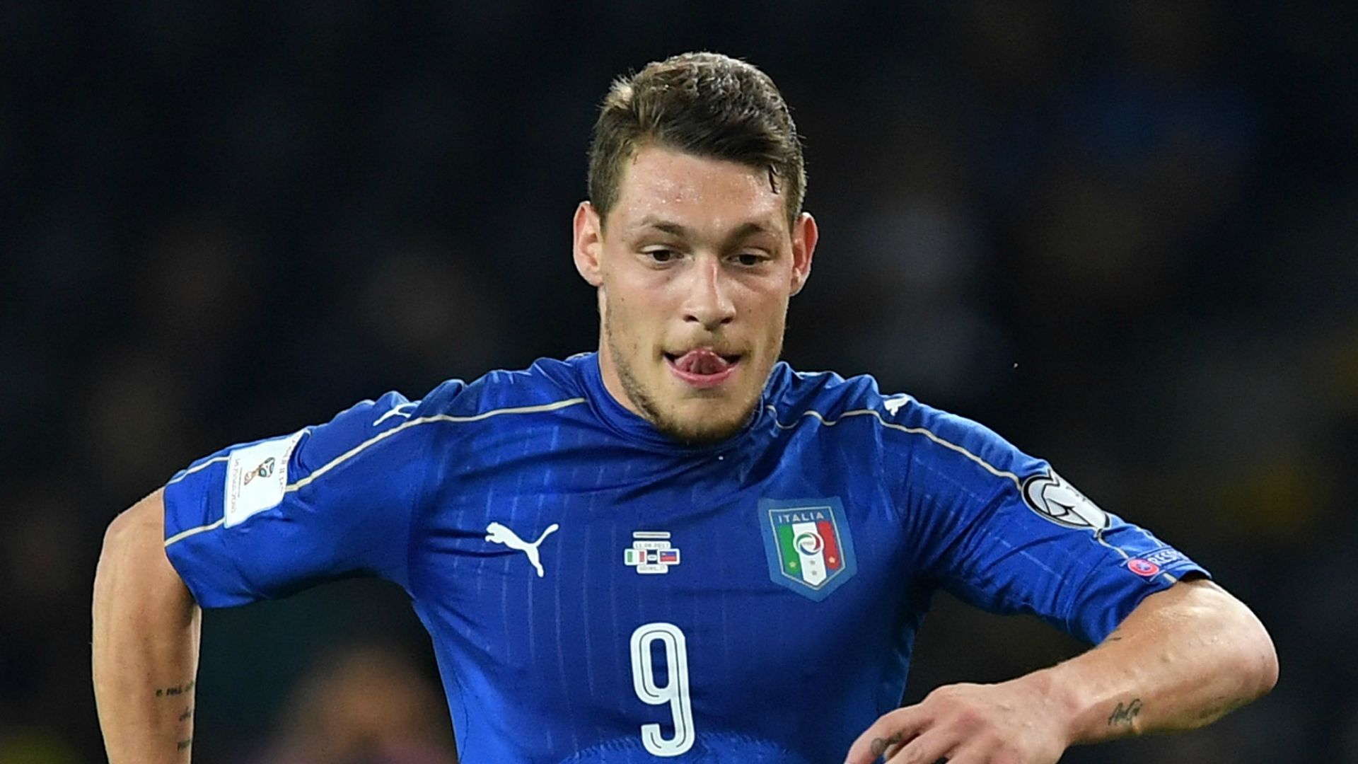 Andrea Belotti with Italy shirt