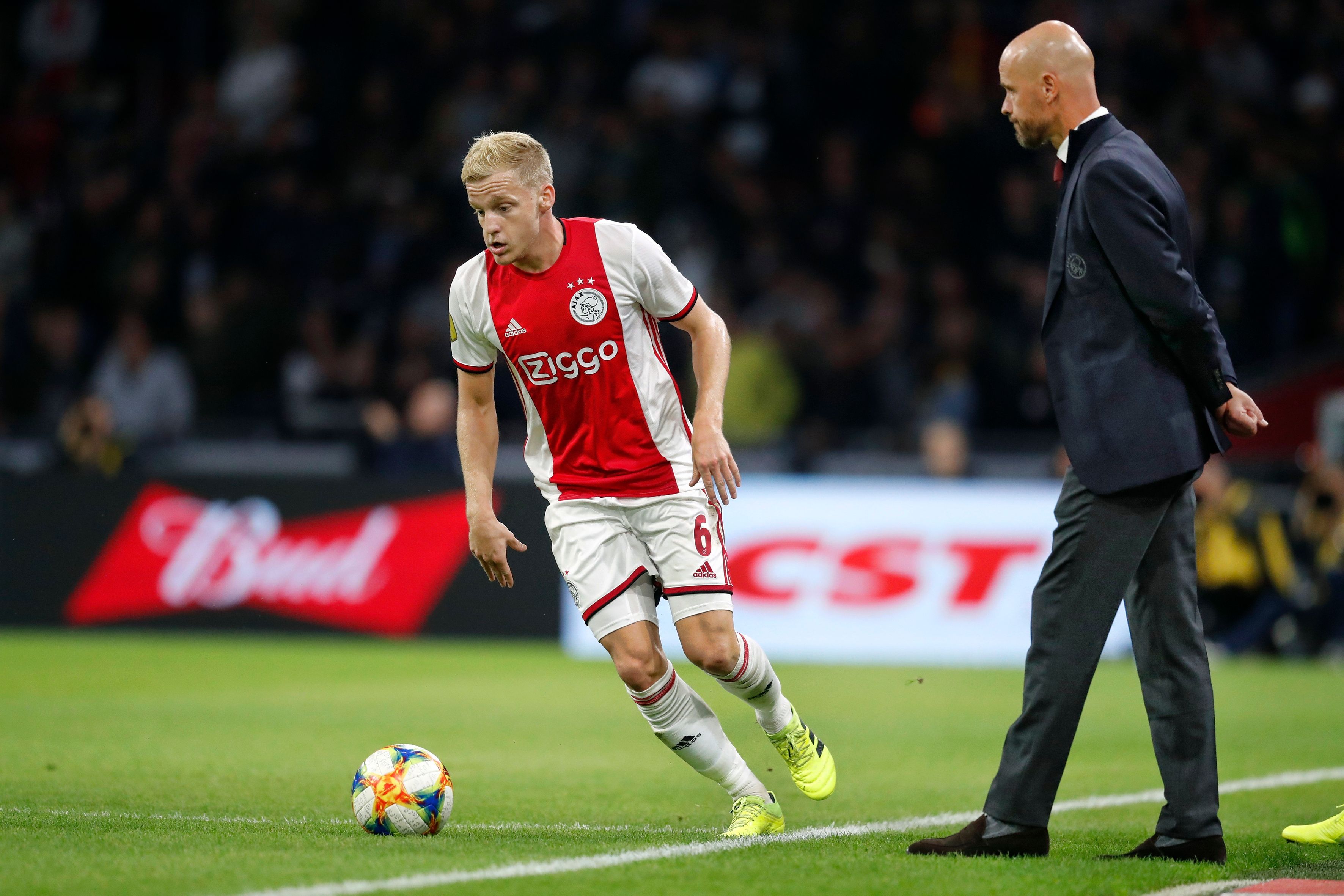 Van de Beek Ten Hag Ajax