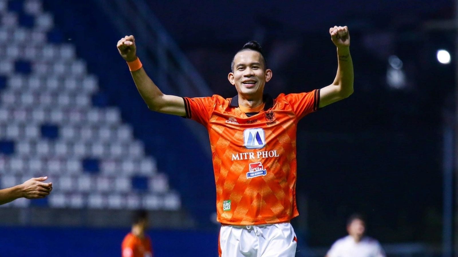 สรรวัชญ์ เดชมิตร