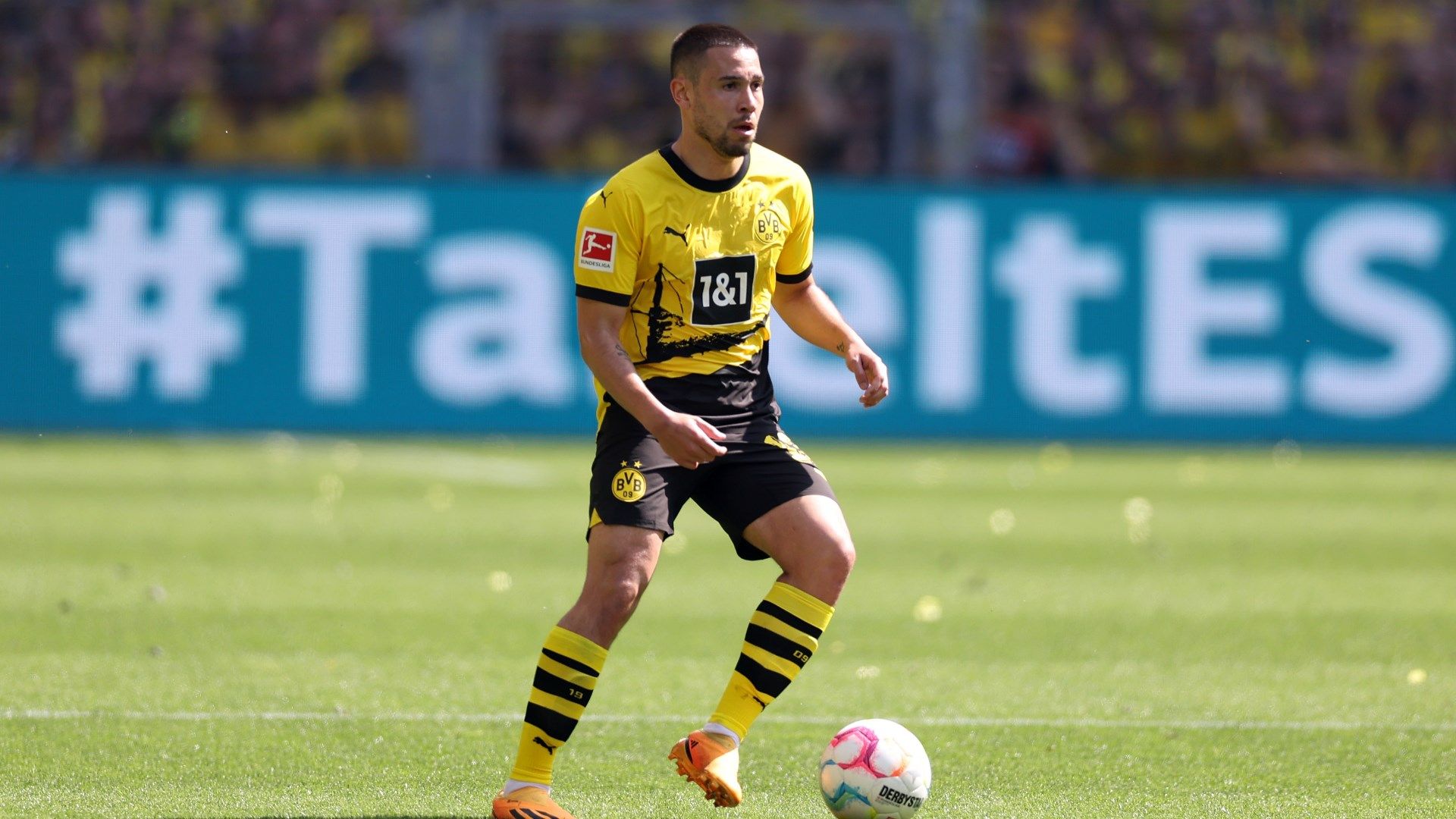 Raphael Guerreiro Dortmund 2023
