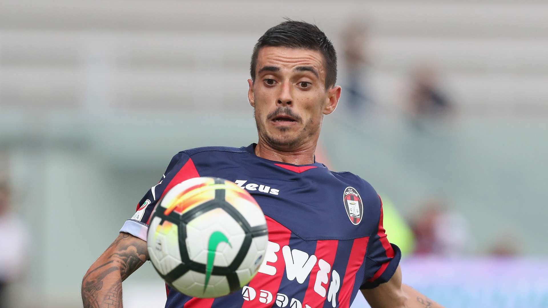 Adrian Stoian, Crotone, Serie A, 24092017