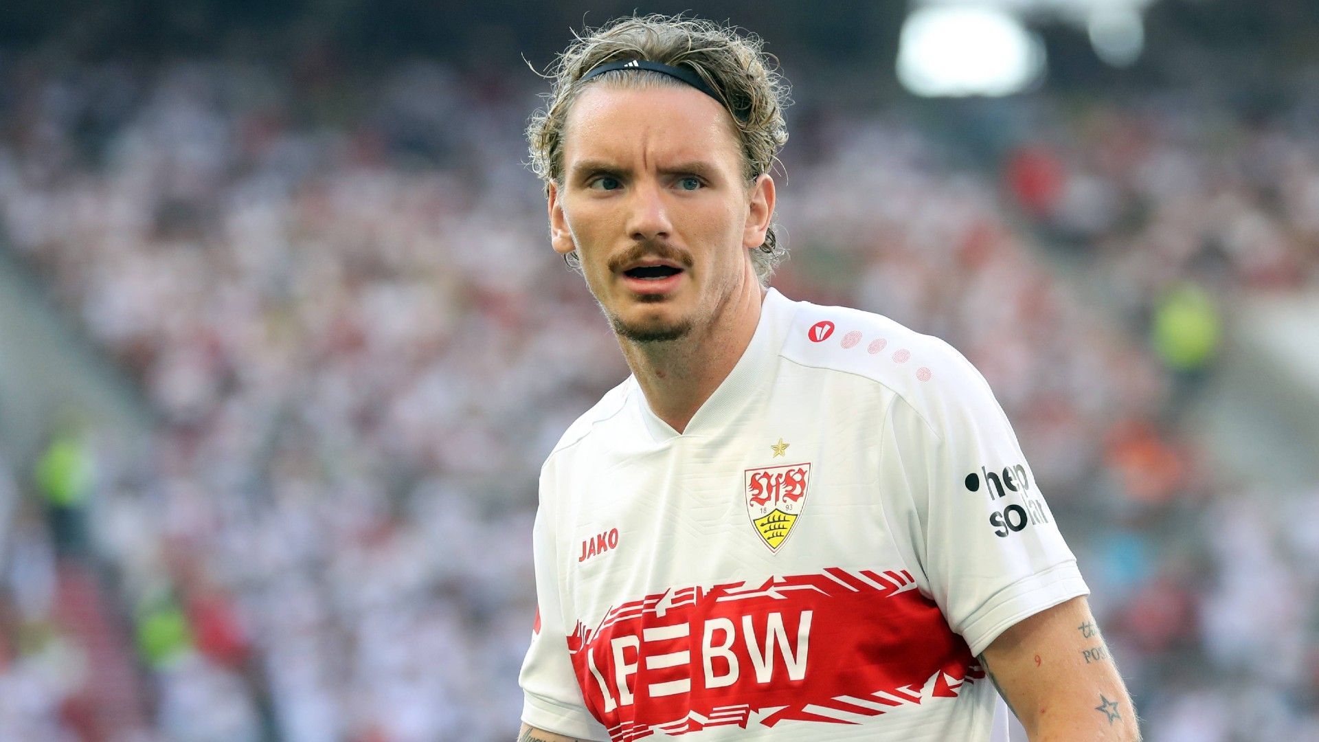 NICK WOLTEMADE STUTTGART