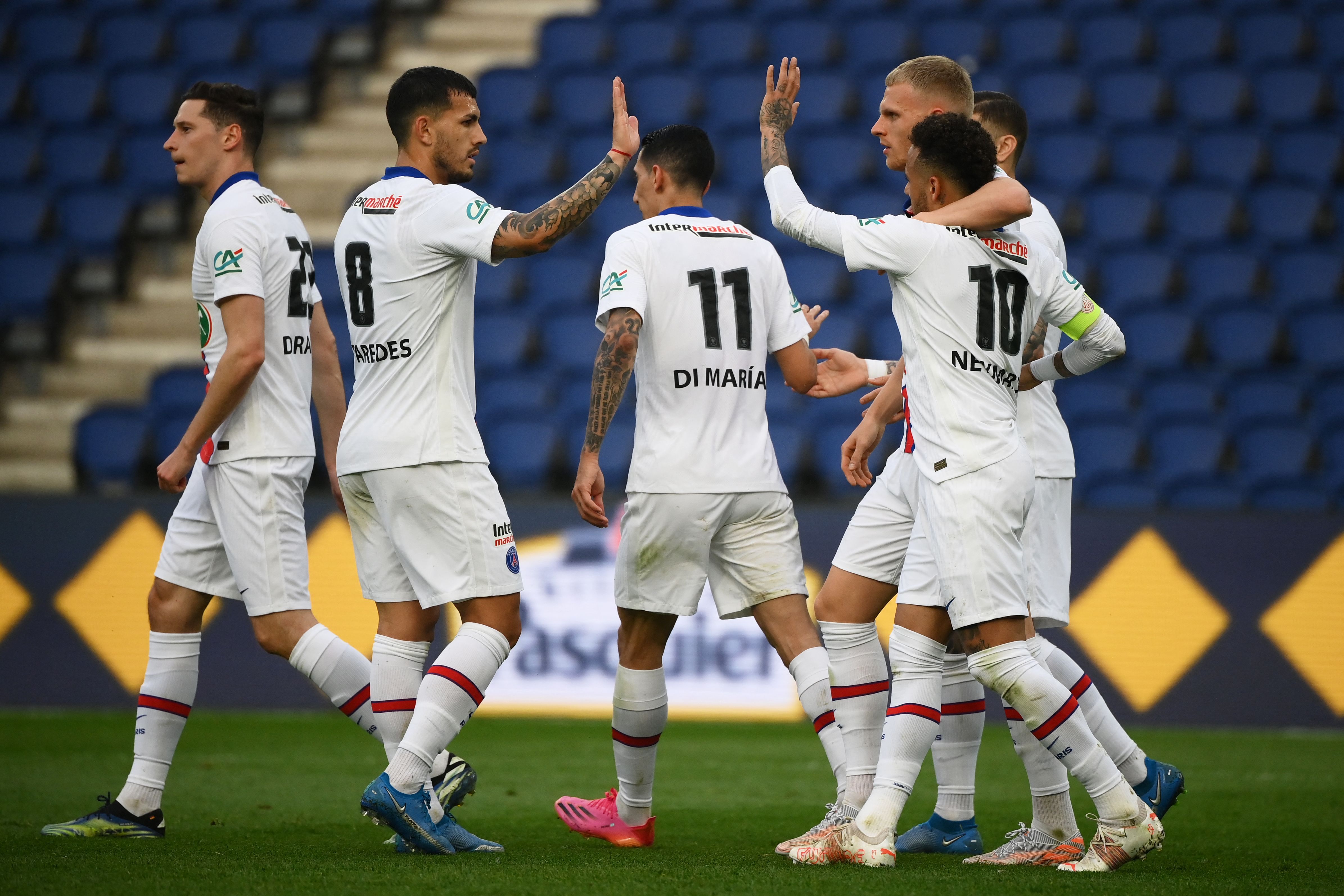 PSG Paris Teamfoto Jubel