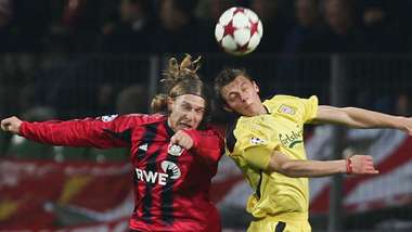 Stephen Warnock v Bayer Leverkusen