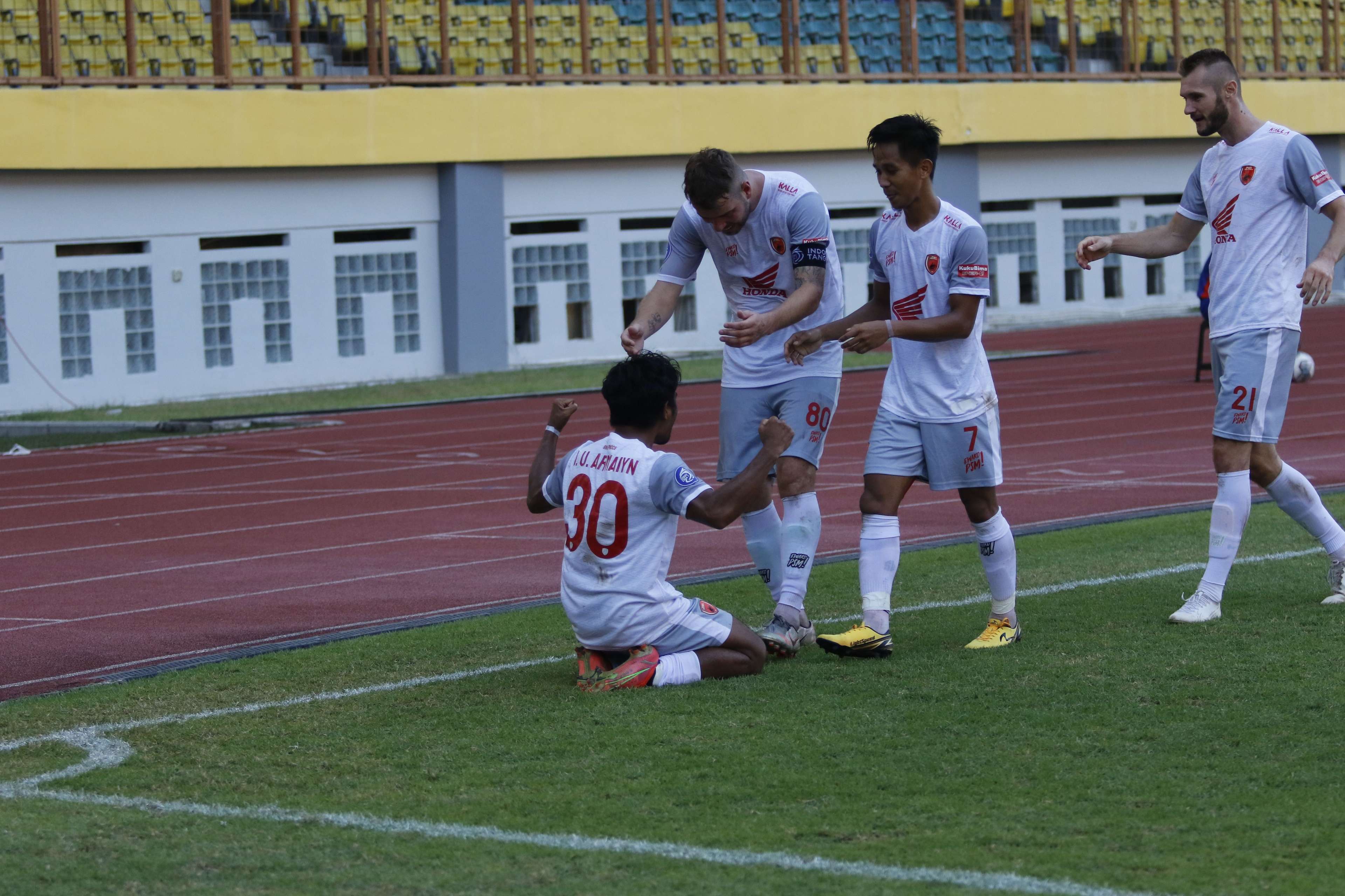 Persik Kediri vs PSM Makassar