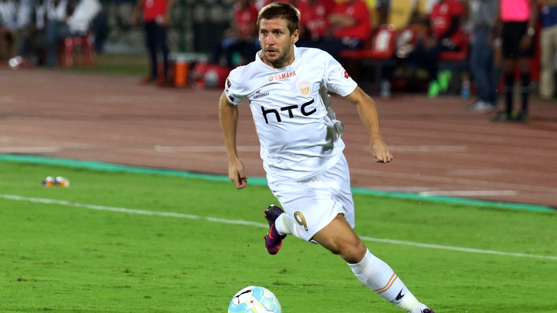 Emiliano Alfaro NorthEast United FC Mumbai City FC ISL season 3 2016