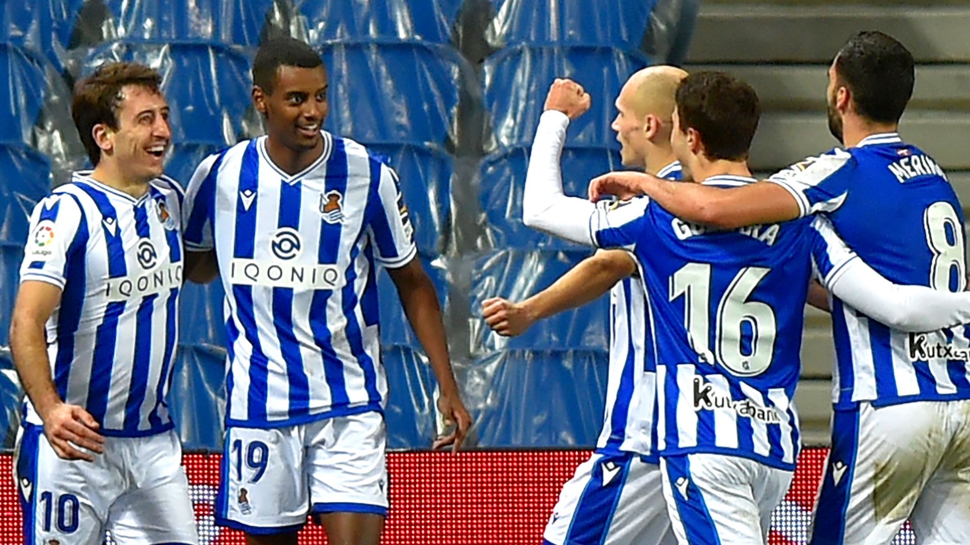 Isak y Oyarzabal, Real Sociedad