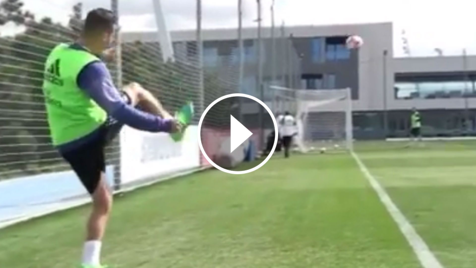 Play Lucas Vazquez