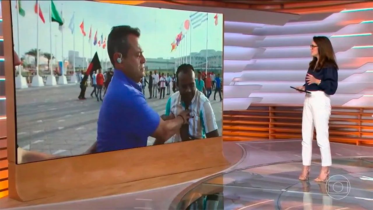 Eric Faria empurra torcedor ao vivo na Globo, 18112022