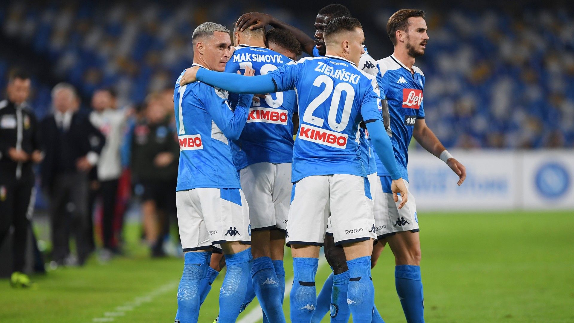 Napoli celebrating