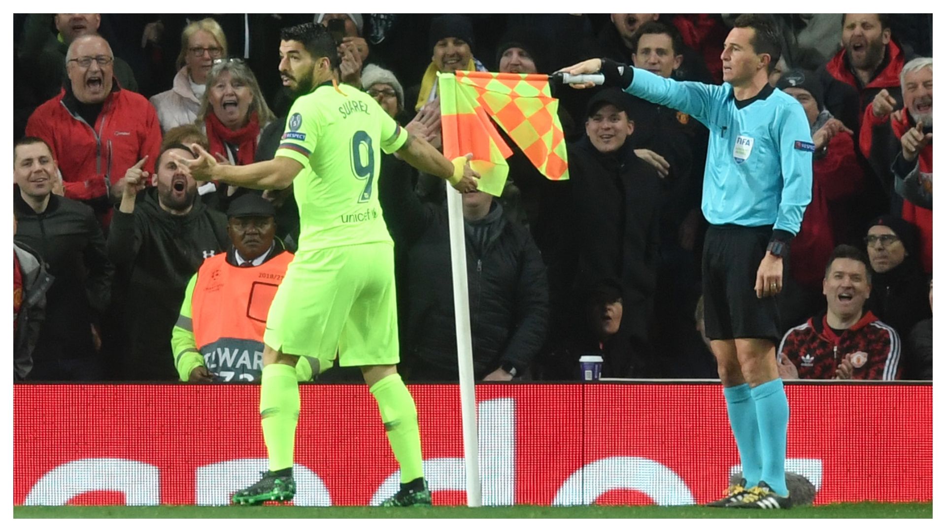 Luis Suarez Manchester United Barcelona Champions League