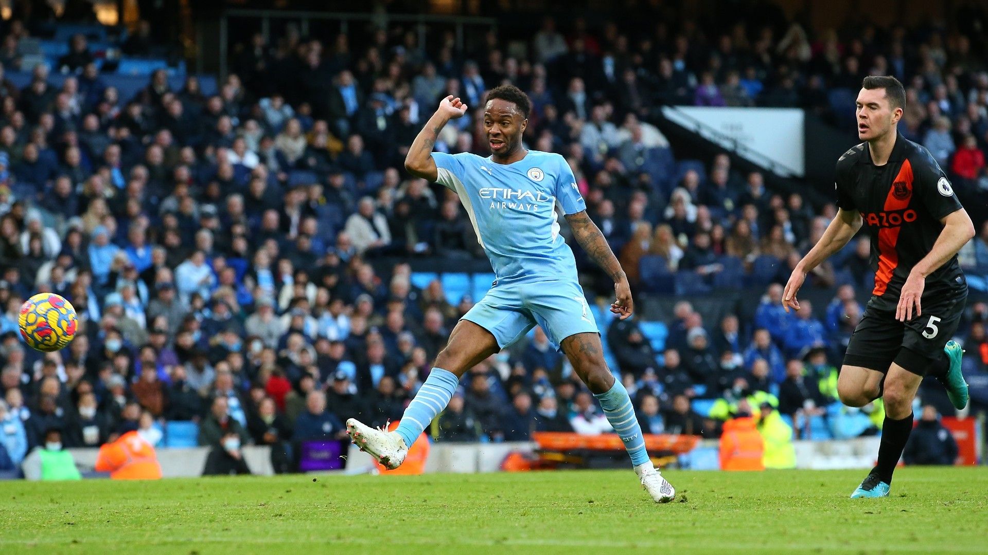Raheem Sterling Man City vs Everton Premier League 2021-22