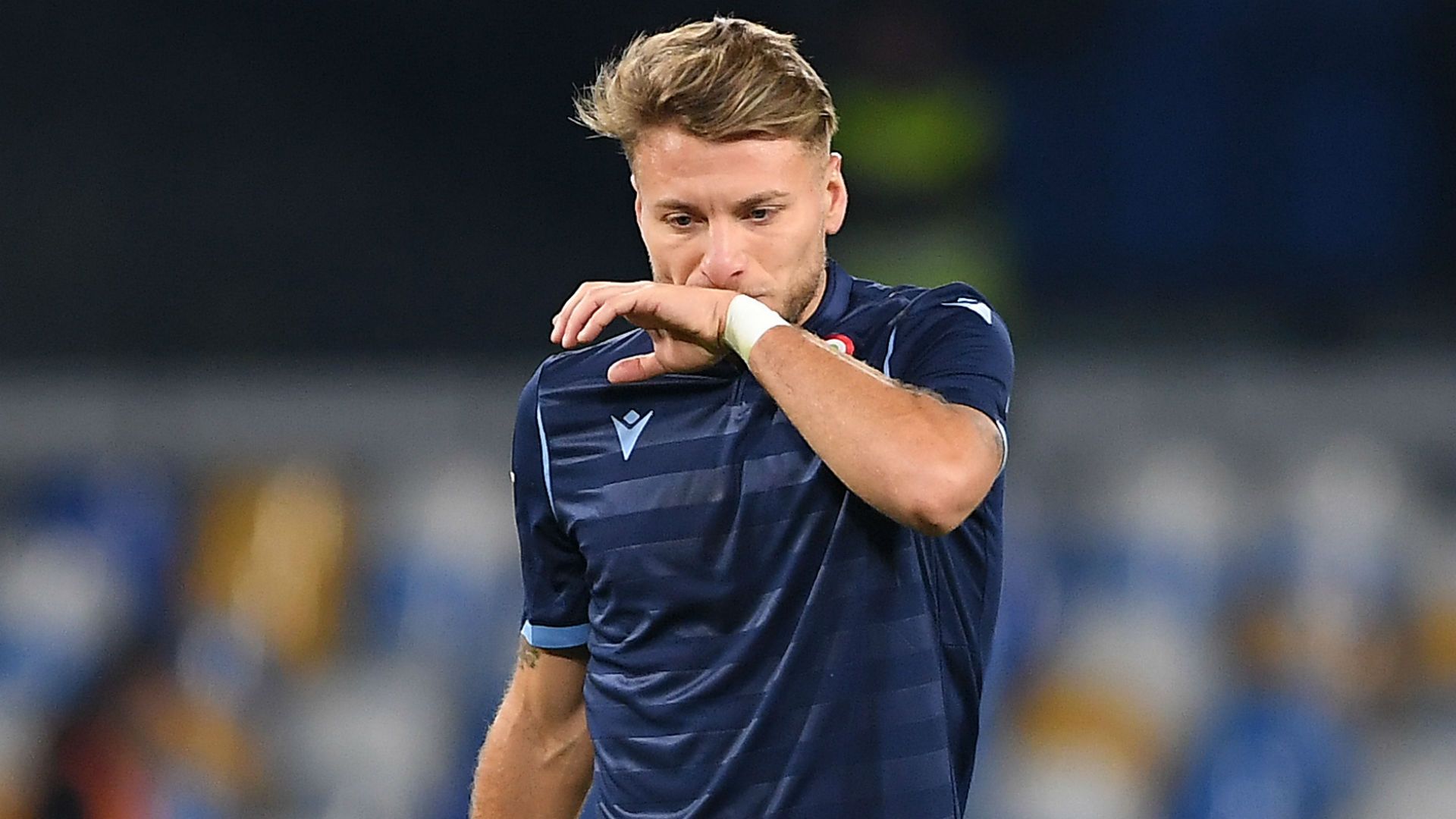 Immobile sbotta contro il dottore inglese: 