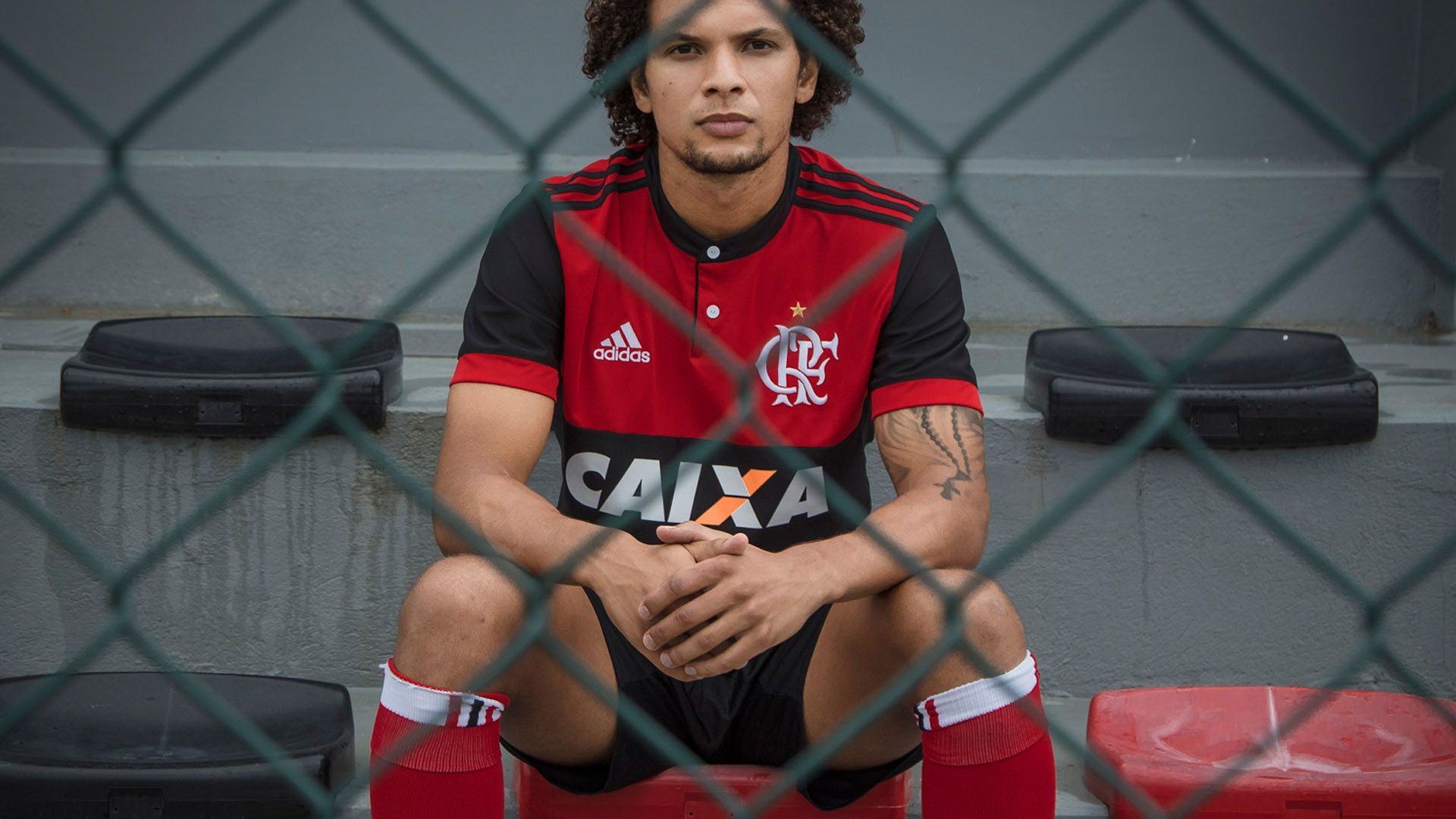 Arão Flamengo novos uniformes 25 04 17