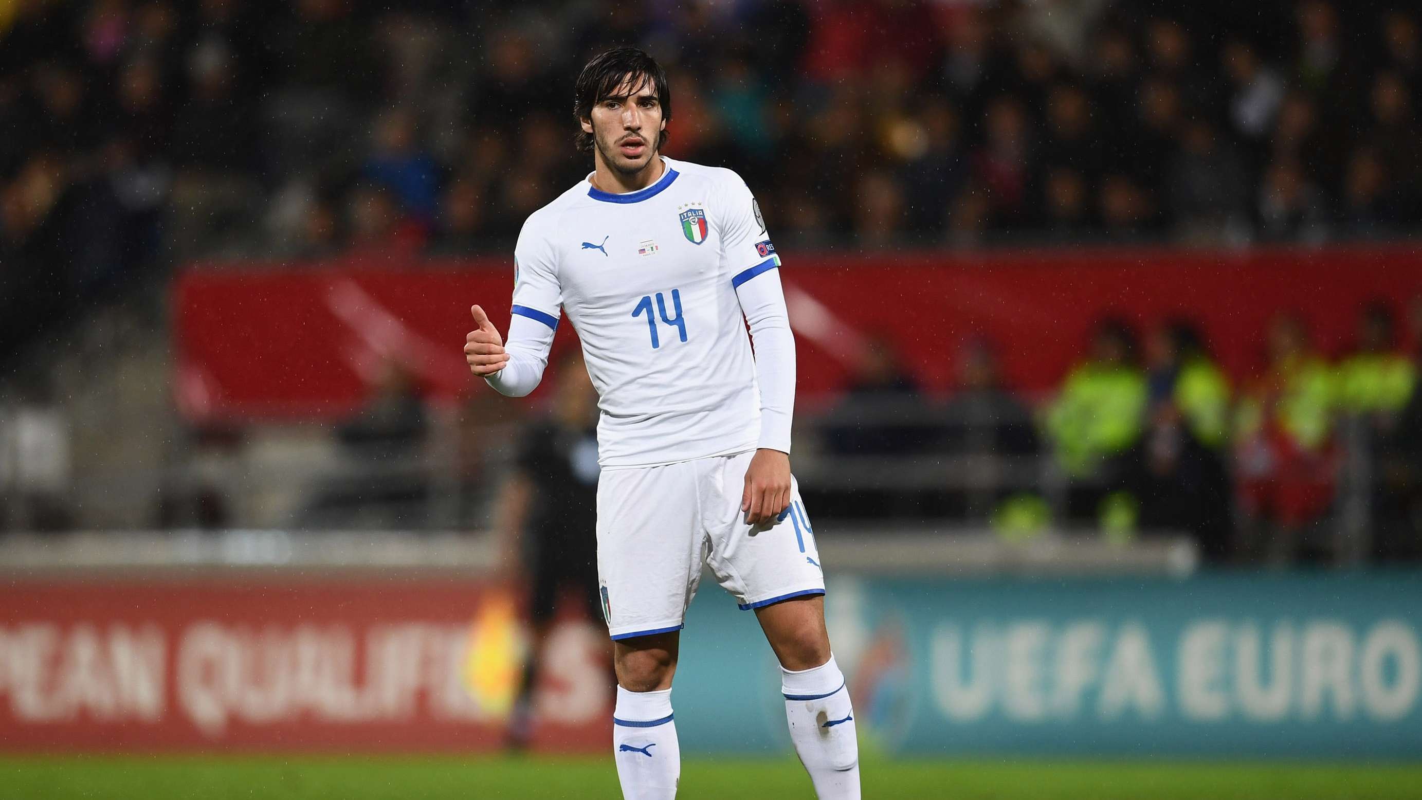 Sandro Tonali Italy 2019
