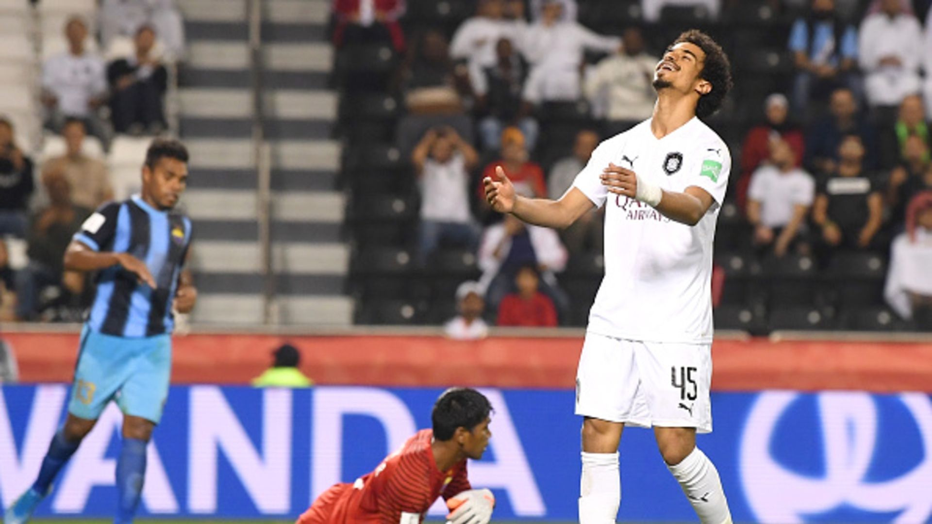 أكرم عفيف - السد - هينجين