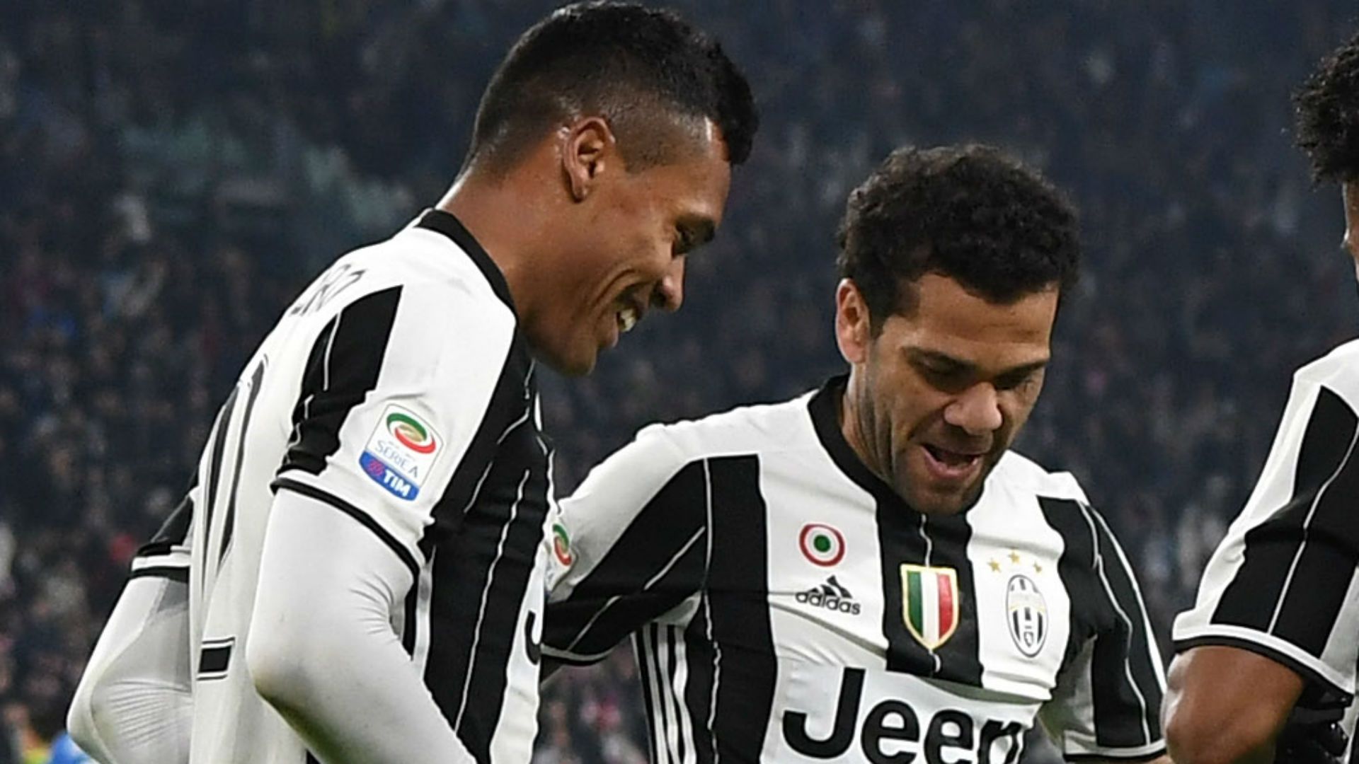 Alex Sandro Daniel Alves Juventus 09 05 2017