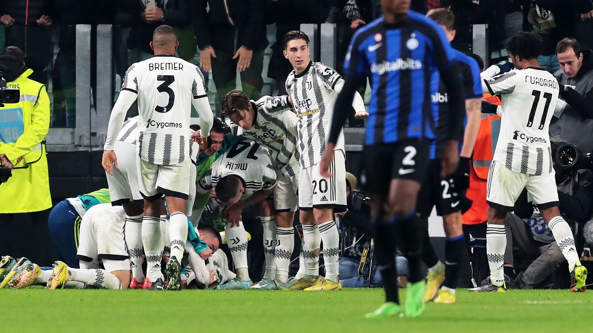 Juventus celebrating Inter Serie A
